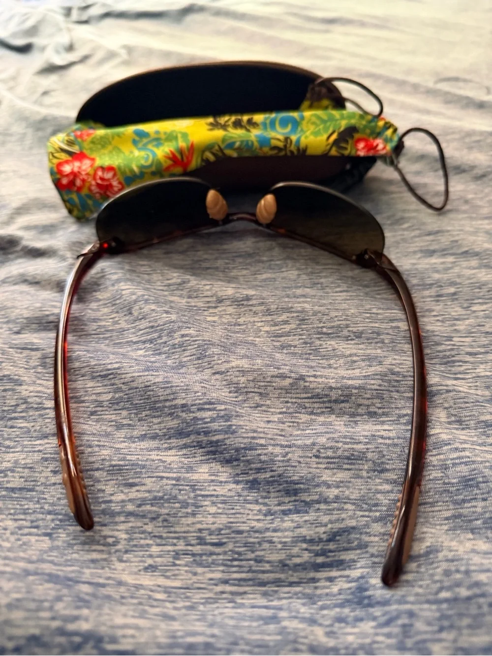 Maui Jim Brown Semi-Rimless Sunglasses with Floral Bag and Maui Jim Case